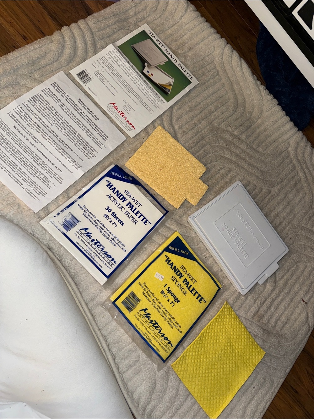 Sta-Wet Handy Palette Paint Palette + Yellow Sponges for artists NWT